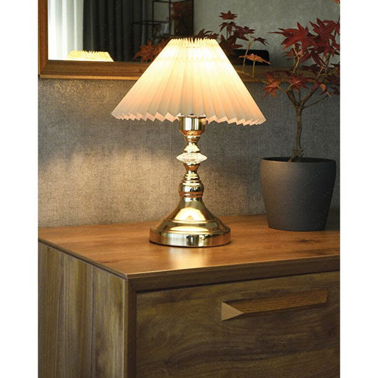 Stugonia Golden Luxe