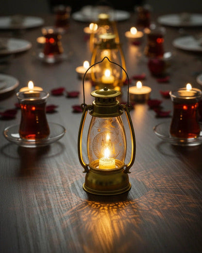 Stugonia Gold Lantern