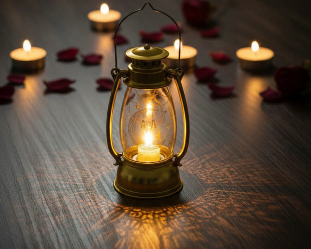 Stugonia Gold Lantern