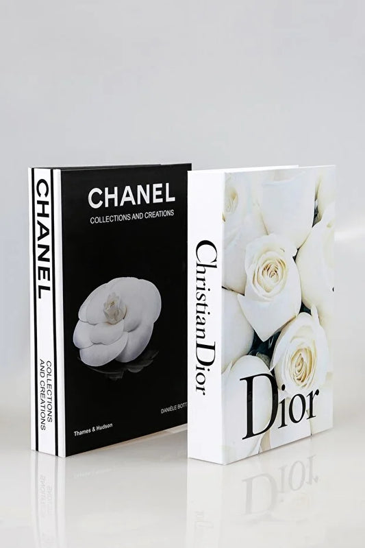 Stugonia Luxor Kutu Kitap Seti