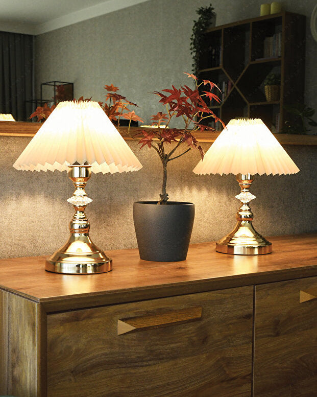 Stugonia Golden Luxe