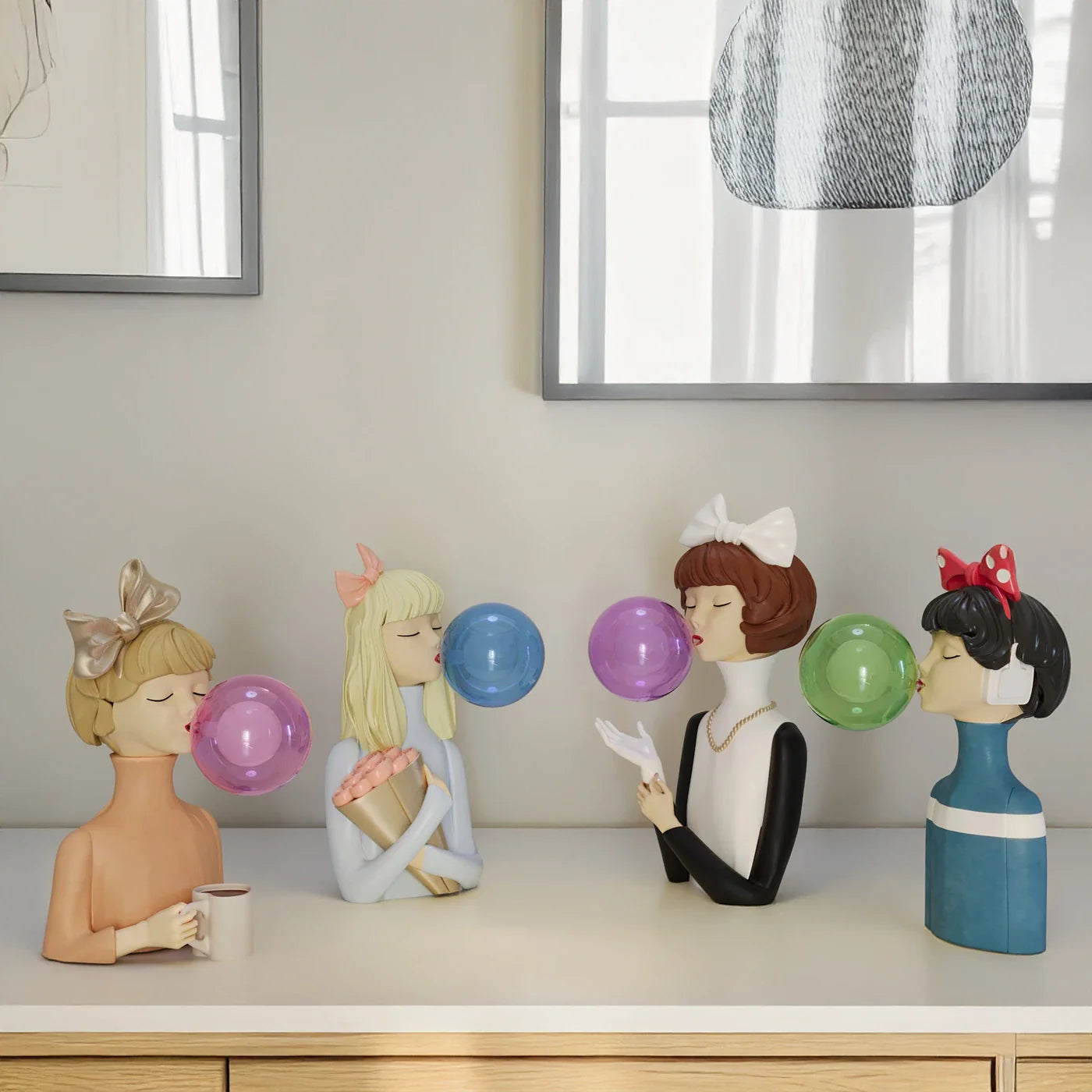 Renkli Parisli Kızlar